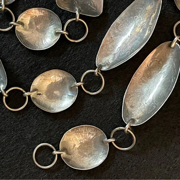 AUTHENTIC NATIVE AMERICAN STERLING SILVER AND TURQUOISE CONCHO BELT 🔥VINTAGE - Picture 9 of 11